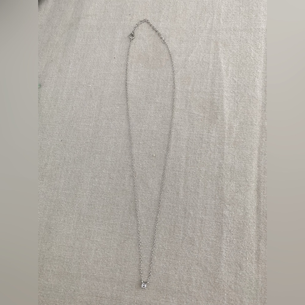 Necklace - NEW